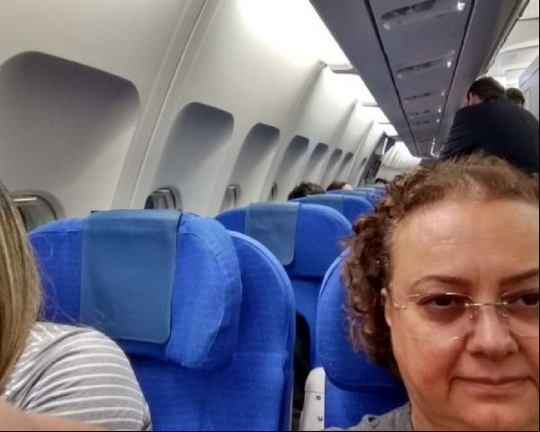 &#039;Muita gente ou mal&#039;, diz ageira de voo que teve desembarque atrasado após suspeita de bomba