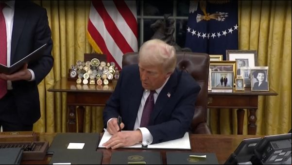 Suprema Corte dos EUA pode dar poder extraordinário a Trump e deixar milhões de pessoas apátridas.